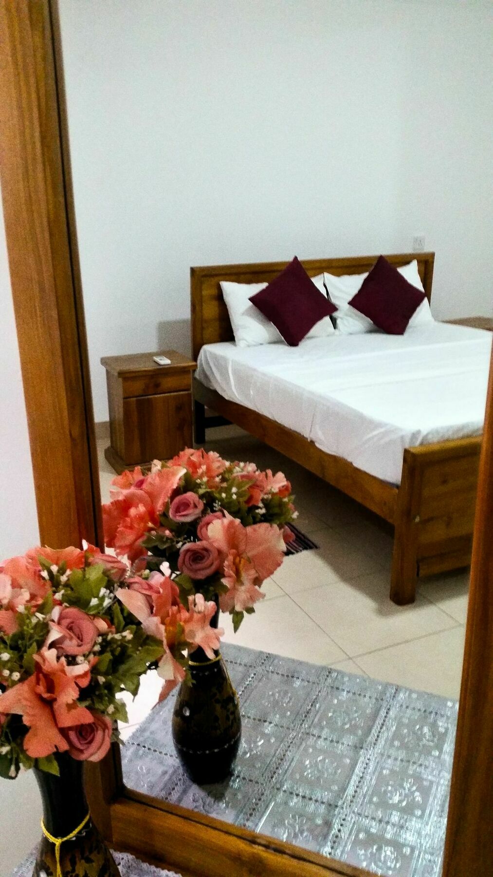 Ocean Pebbles Apartment Dehiwala-Mount Lavinia Екстериор снимка