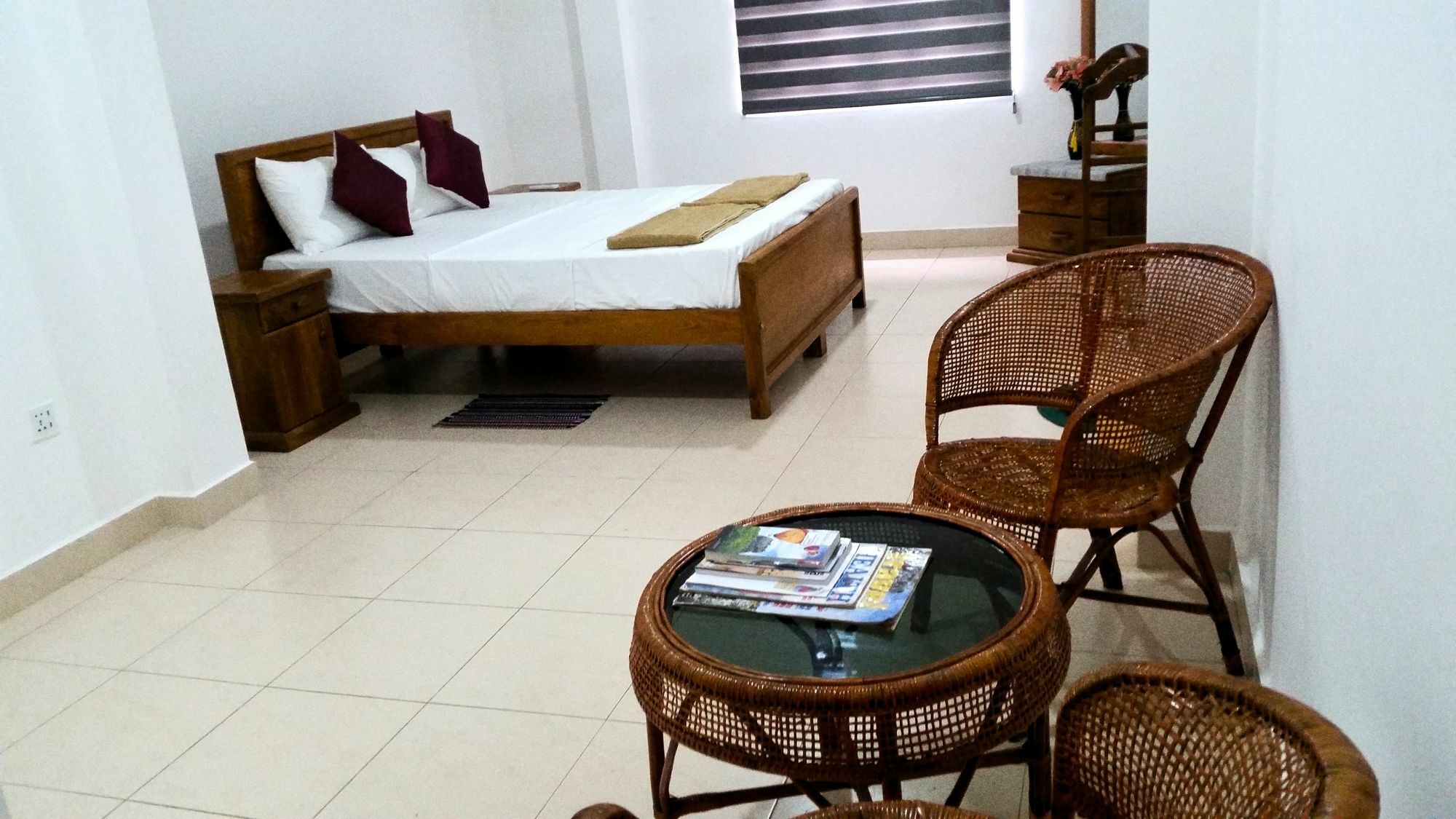 Ocean Pebbles Apartment Dehiwala-Mount Lavinia Екстериор снимка